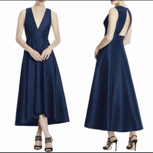 New! Lela Rose Bianca Midnight Navy Sleeveless V-Neck Gown Dress 22325